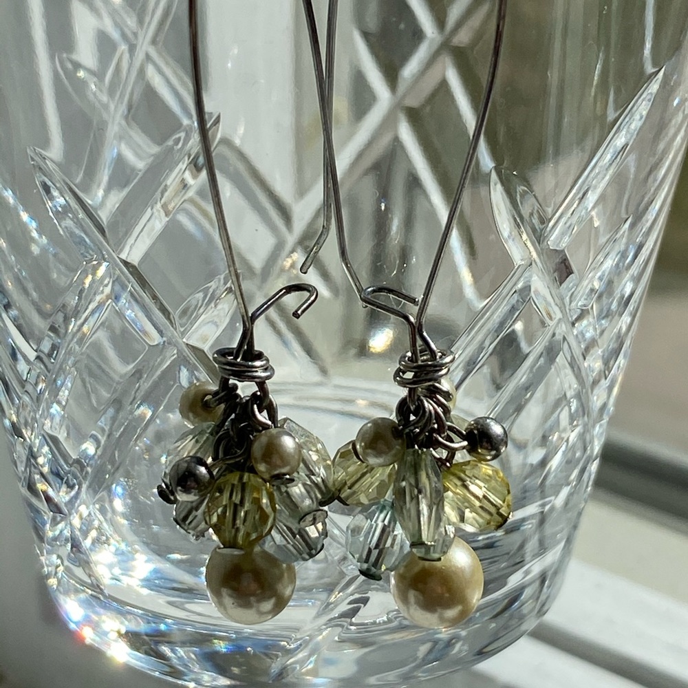 3 for $9❤️Hanging beaded hoops
